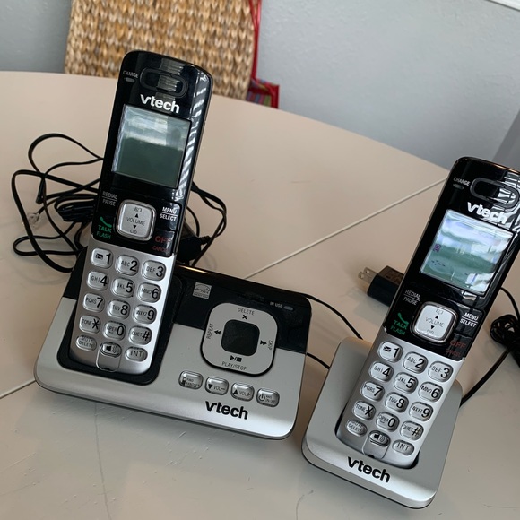 Home telephone set with answering machine - Picture 2 of 6